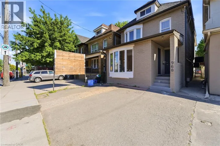 968 MAIN Street E Unit# Lower, Hamilton, Ontario L8M1M8