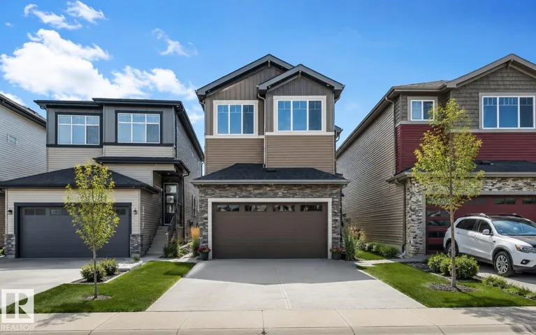 7156 177 AV NW, Edmonton, Alberta T5Z0W9
