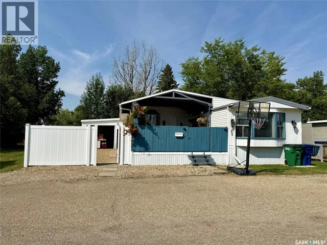 D5 1455 9th AVENUE NE, Moose Jaw, Saskatchewan S6J1C6