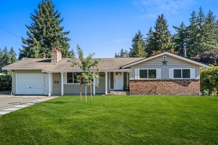 34313 GEORGE FERGUSON WAY, Abbotsford, British Columbia V2S2N6