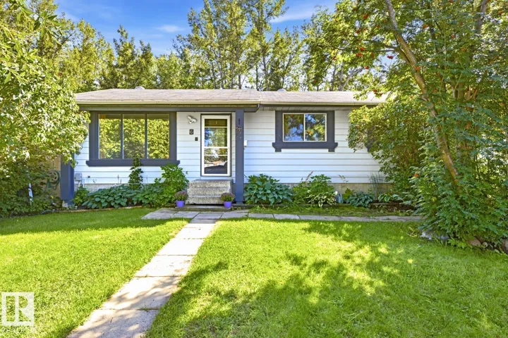 6 LUNDY PARK RD, Stony Plain, Alberta T7Z1G6