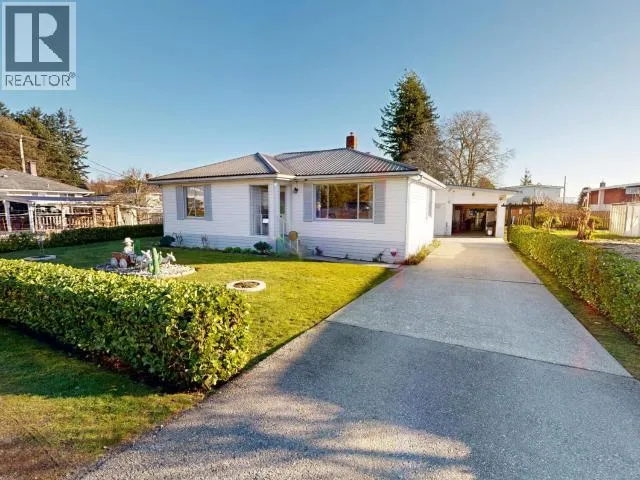 6978 BUTEDALE STREET, Powell River, British Columbia None