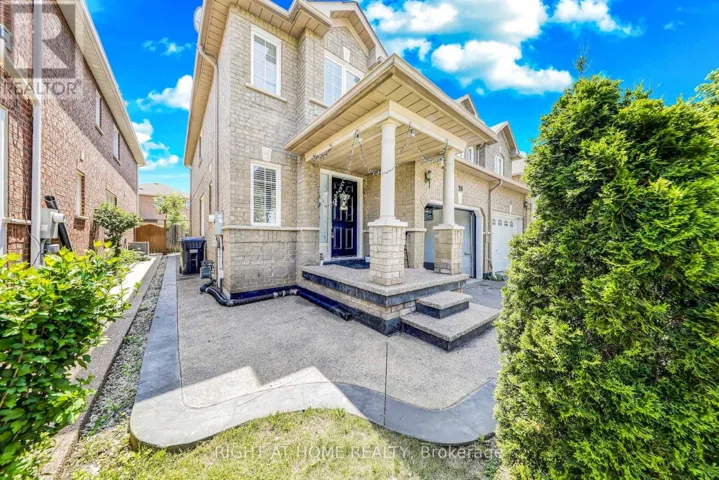 28 CEDARVALLEY BOULEVARD, Brampton (Northwest Sandalwood Parkway), Ontario L7A2C2