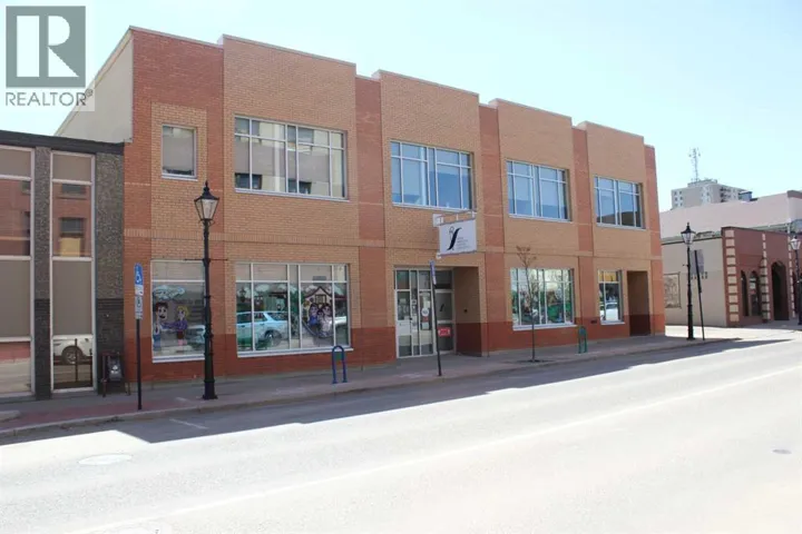 657 3 Street SE, Medicine Hat, Alberta T1A0H4