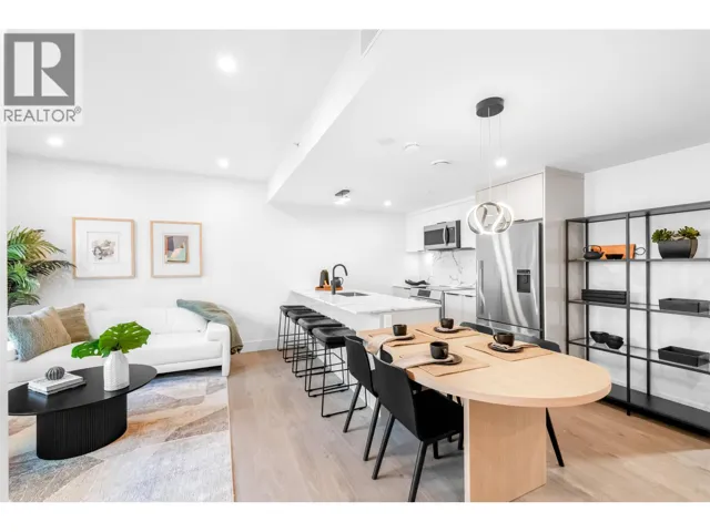 2069 E 1ST AVENUE, Vancouver, British Columbia V5N1B6