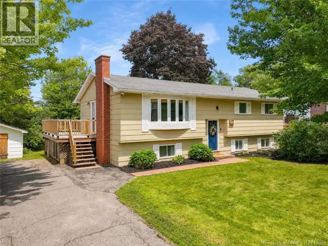 72 Berkley Drive, New Maryland, New Brunswick E3C1C4