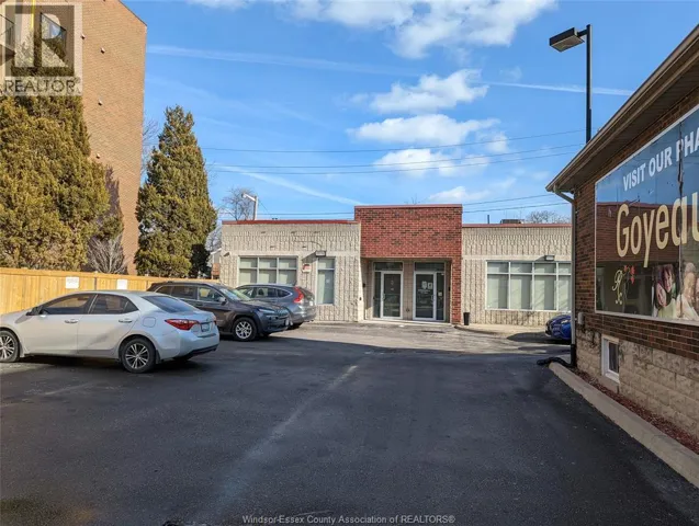 1074 GOYEAU Unit# 1, Windsor, Ontario N9A1J1