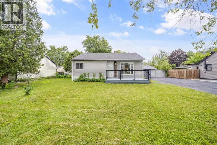 3210 BLISS ROAD, Windsor, Ontario N8W3B1