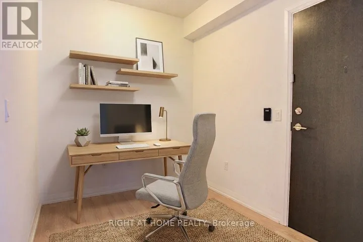 1702 - 55 ANN O'REILLY ROAD, Toronto (Henry Farm), Ontario M2J0E1
