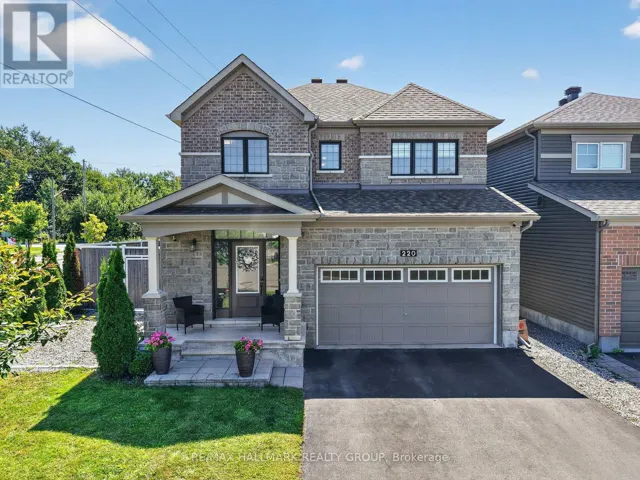 220 ENCLAVE WALK, Ottawa, Ontario K1W0J4