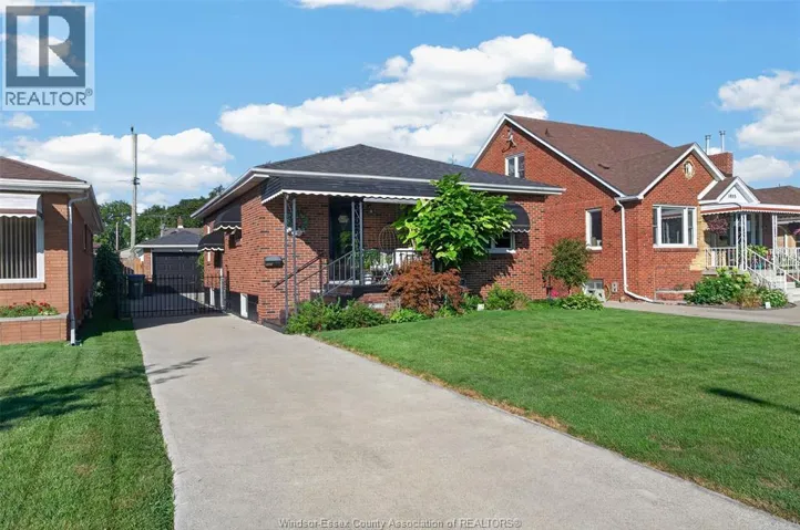 1859 Chandler, Windsor, Ontario N8W4A2