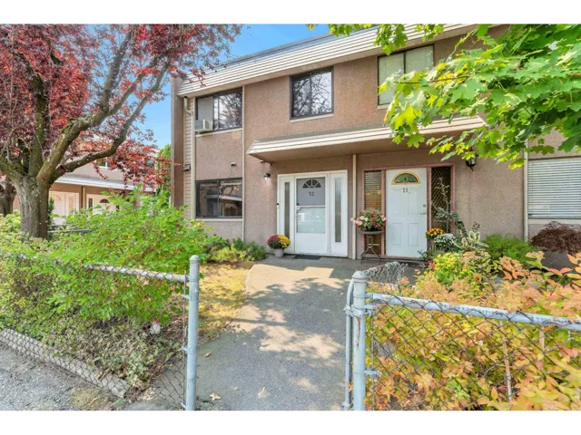 12 27090 32 AVENUE, Langley, British Columbia V4W3T7