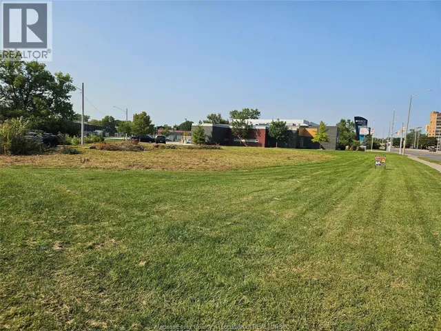 1390 MATTHEW BRADY BOULEVARD, Windsor, Ontario N8S4R6