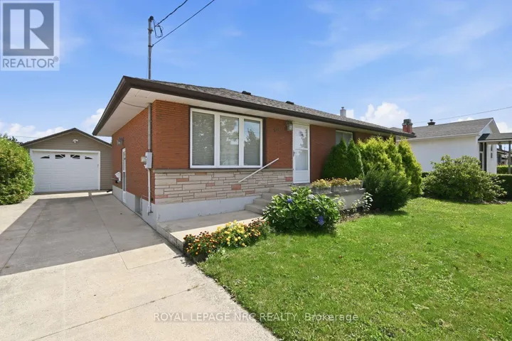 131 JOYCE AVENUE, Welland (Lincoln/Crowland), Ontario L3B1S7