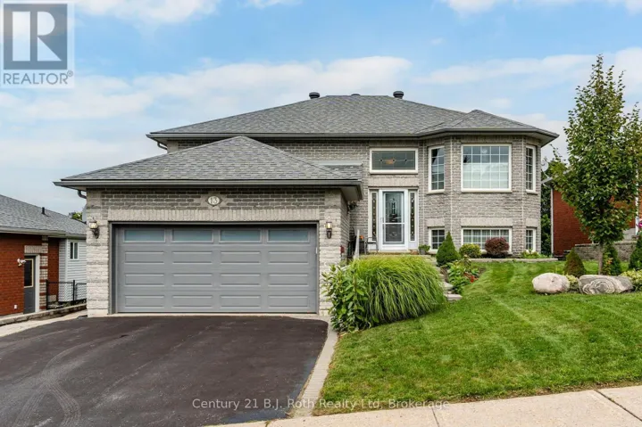13 CHARLES STREET, Penetanguishene, Ontario L9M2G6