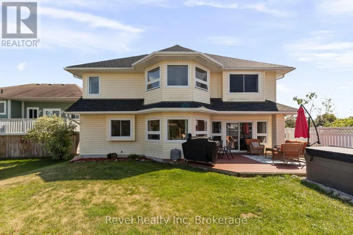 5 AVERY COURT, Parry Sound, Ontario P2A3C4