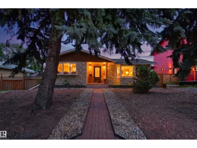 8819 142 ST NW, Edmonton, Alberta T5R0M3