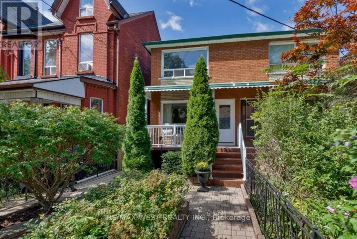 214 MARKHAM STREET, Toronto (Trinity-Bellwoods), Ontario M6J2G6