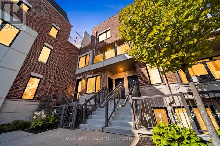 402 - 8 DRUMMOND STREET, Toronto (Mimico), Ontario M8V1Y8