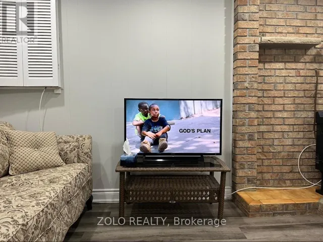 3402 FROBEX COURT, Mississauga (Erindale), Ontario L5C2B5