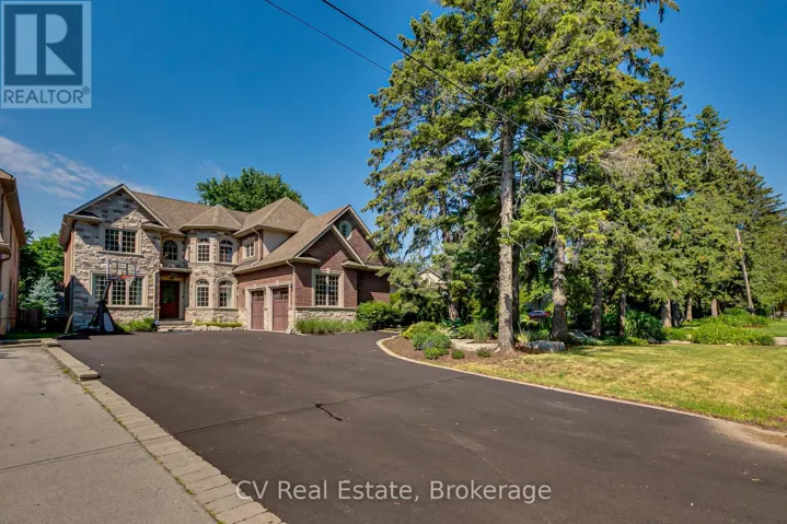 468 CHARTWELL ROAD, Oakville (OO Old Oakville), Ontario L6J4A5