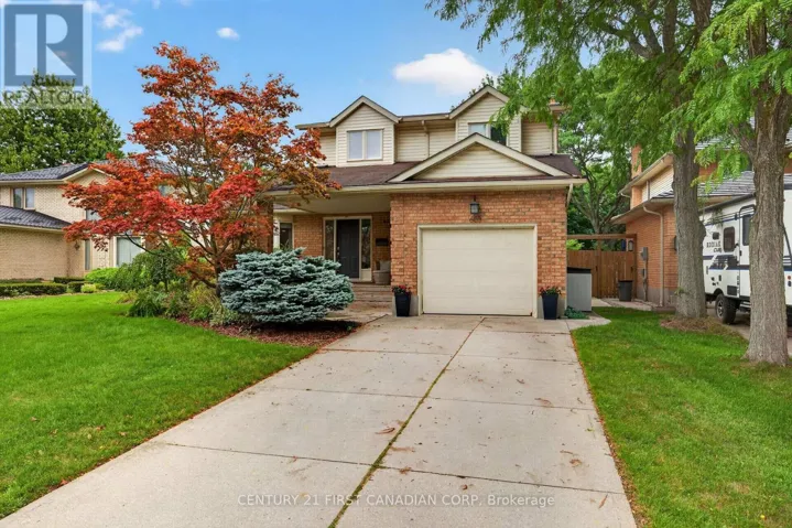 603 COUNTRY CLUB MEWS, London South (South P), Ontario N6C5R1