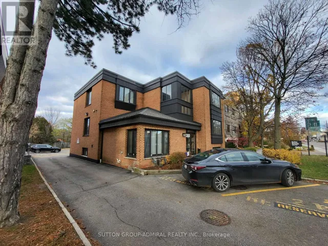 101 - 300 SHEPPARD AVENUE W, Toronto (Lansing-Westgate), Ontario M2N1N5