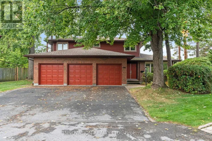 206 CYPRESS COURT, Ottawa, Ontario K2H8Z8