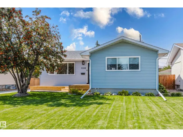 9330 162 ST NW, Edmonton, Alberta T5R2M9