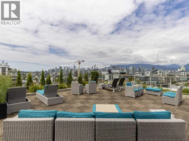 473 250 E 6TH AVENUE, Vancouver, British Columbia V5T0B7
