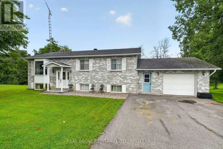 17550 ISLAND ROAD, South Stormont, Ontario K0C1S0