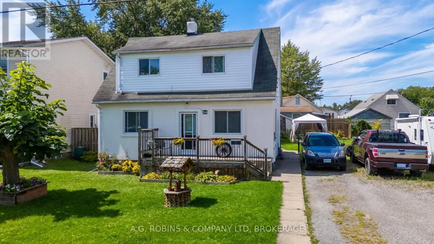 54 CLIFFORD AVENUE, Welland (Broadway), Ontario L3C2G1