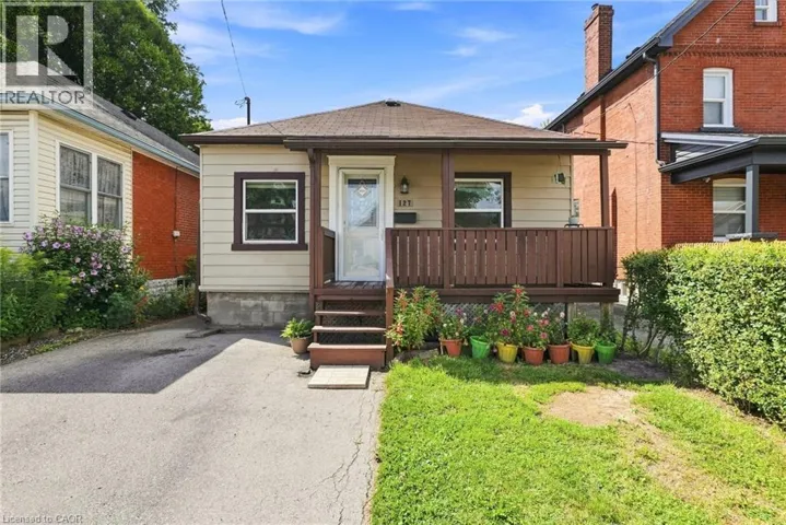 127 PARK Row N, Hamilton, Ontario L8H4E7