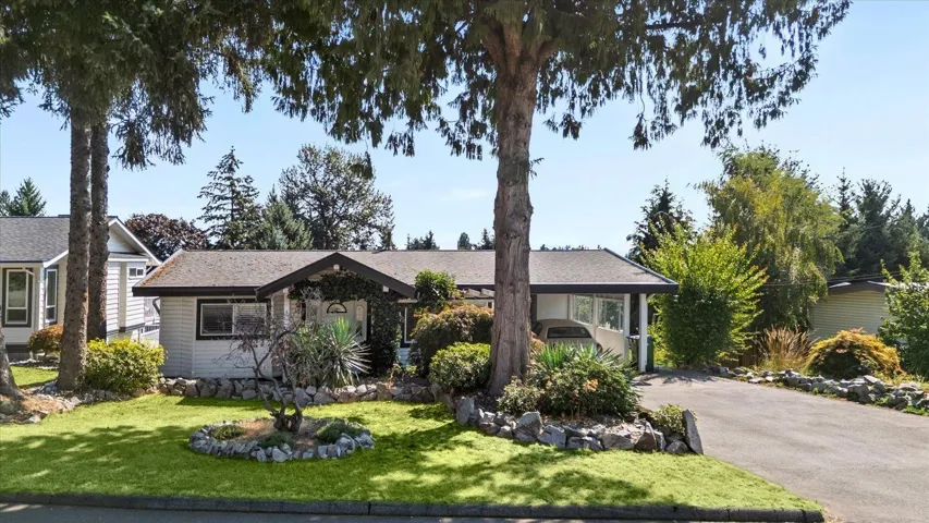 2034 MAJESTIC CRESCENT, Abbotsford, British Columbia V2T3G1