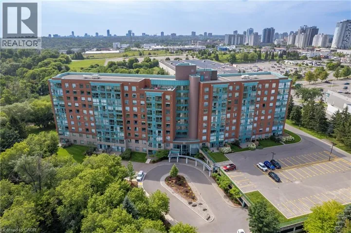 55 BLUE SPRINGS Drive Unit# 611, Waterloo, Ontario N2J4T3