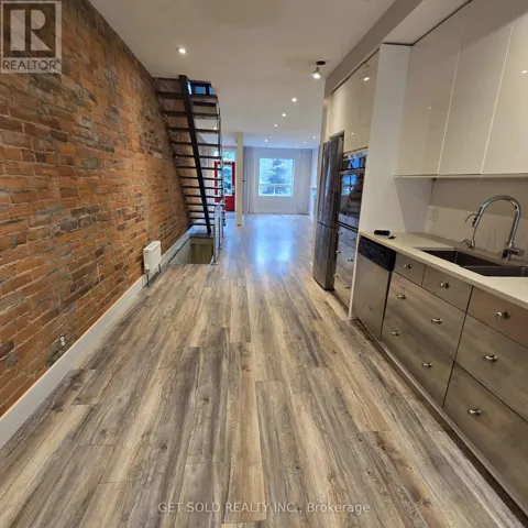 348 DUPONT STREET, Toronto (Annex), Ontario M5R1V9