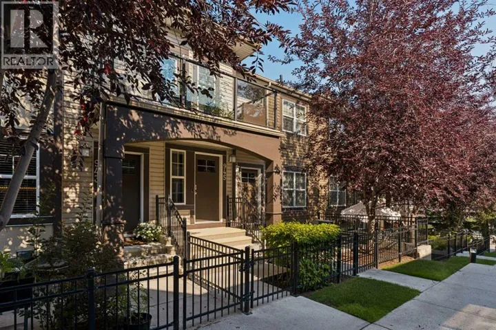 945 Mckenzie Towne Manor SE, Calgary, Alberta T2Z1E1