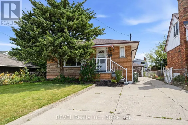 330 WAVERLY STREET, Hamilton (McQuesten), Ontario L8H6P9