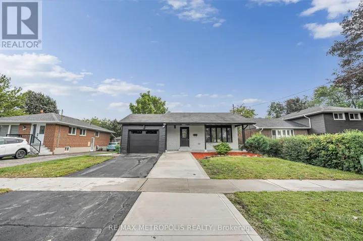 205 CLEMENCE AVENUE, Whitby (Downtown Whitby), Ontario L1N1E7