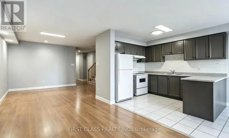 77 SUNWAY SQUARE, Markham (Raymerville), Ontario L3P7X5