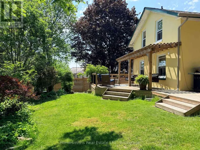 1002 ONTARIO STREET, Cobourg, Ontario K9A3C7