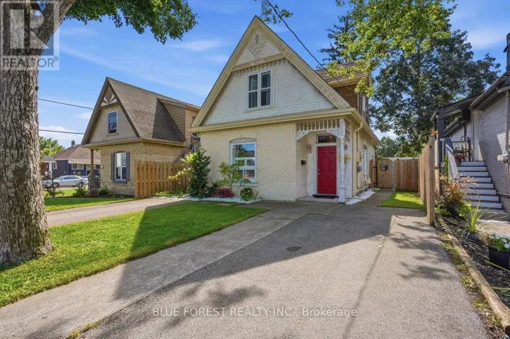 3 MARMORA STREET, London East (East L), Ontario N5Z1Z4