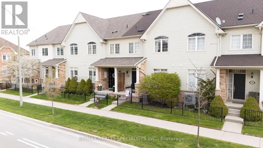 111 CIVIC CENTRE DRIVE, Whitby (Pringle Creek), Ontario L1R0C8