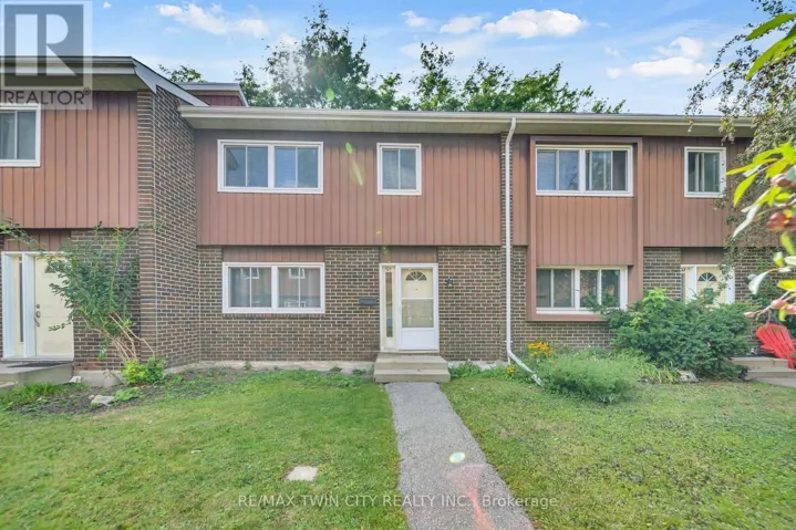 101 - 121 UNIVERSITY AVENUE E, Waterloo, Ontario N2J4J1