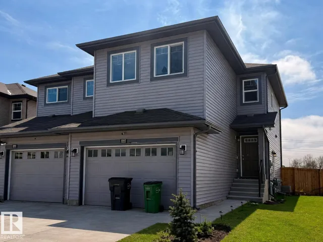 3317 11 AV NW, Edmonton, Alberta T6T2C5