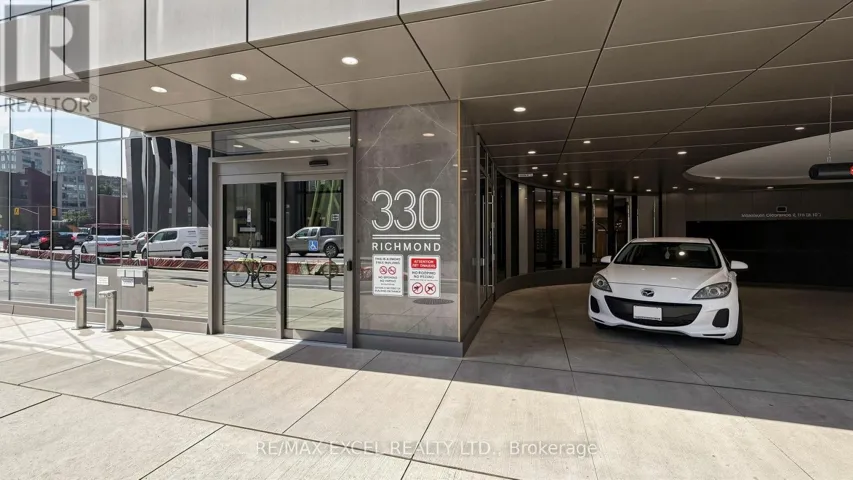 1010 - 330 RICHMOND STREET W, Toronto (Waterfront Communities), Ontario M5V1X2