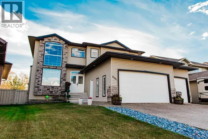 9305 Lakeshore Court, Grande Prairie, Alberta T8X1S4