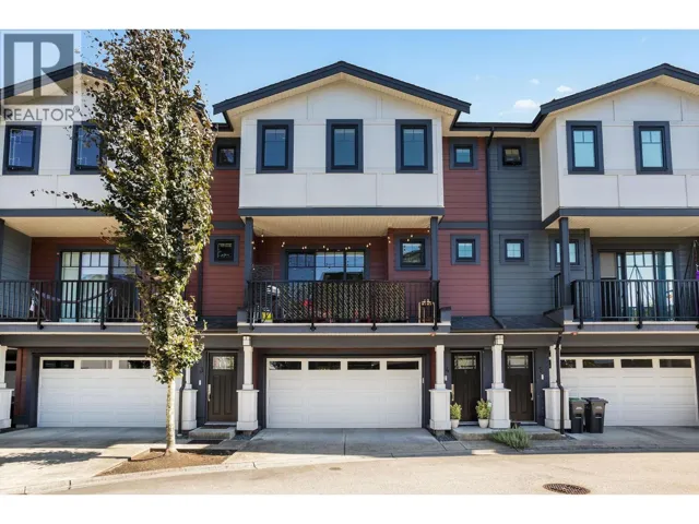 4 188 WOOD STREET, New Westminster, British Columbia V3M0H6