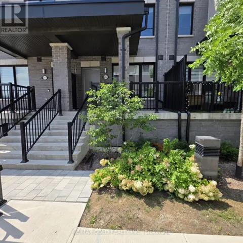 2 - 21 BAYNES WAY, Bradford West Gwillimbury (Bradford), Ontario L3Z4M5