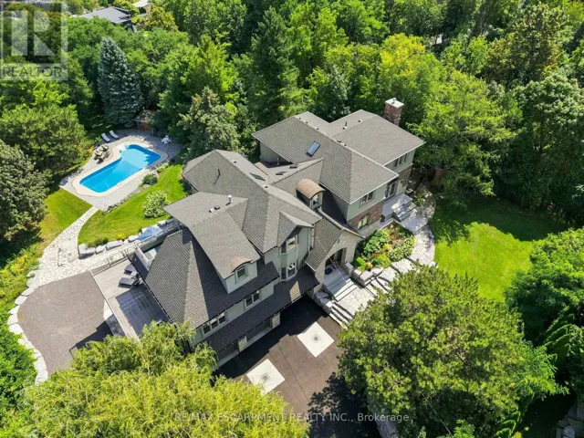1296 DUNDAS STREET, Burlington (Tyandaga), Ontario L7R3X4